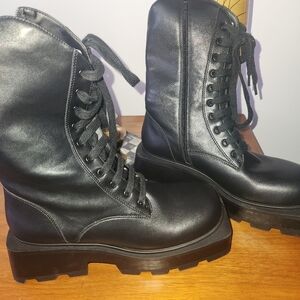 Bottes plateforme Charles & Keith noires – pointure 39